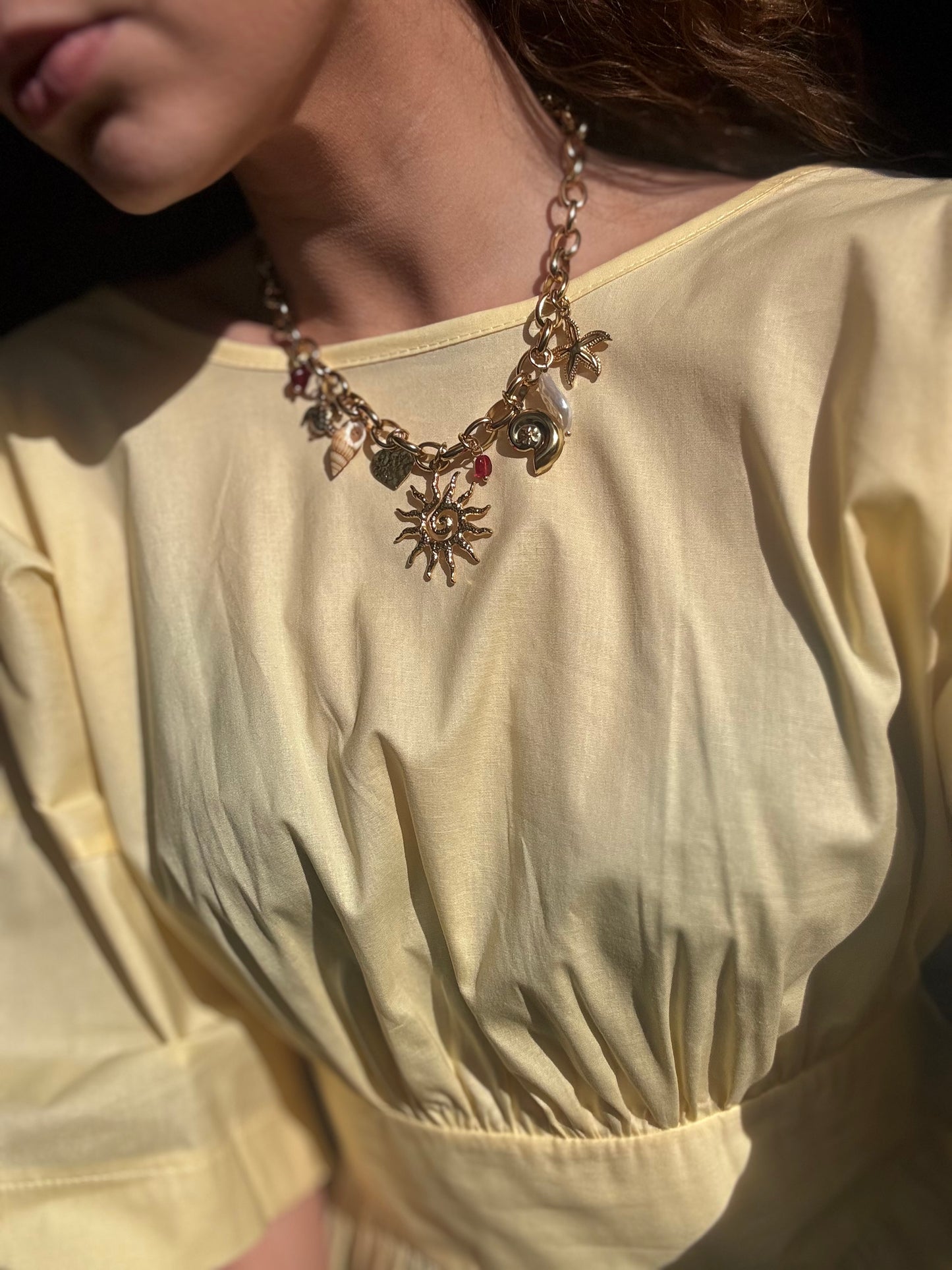 COLLIER CHARMS